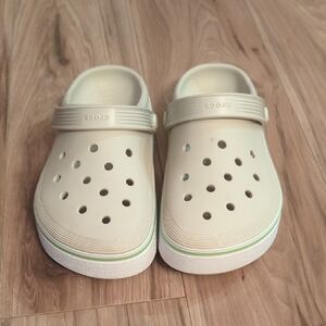 CROCS Beige Mules with Green Accent